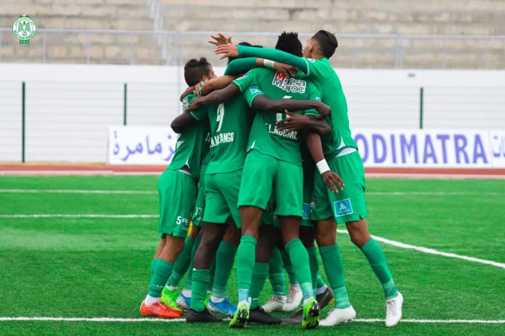 الصباح تكشف معاناة لاعبي الرجاء الرياضي