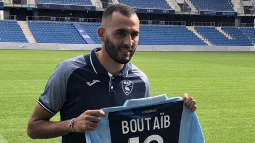 المهاجم الدولي المغربي خالد بوطيب إلى الدوري الفرنسي