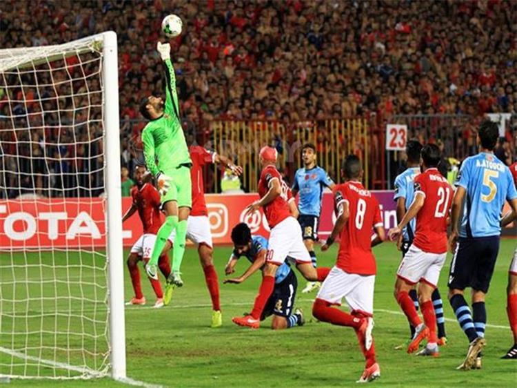 الأهلي المصري يتلقى ضربة موجعة قبل لقاء الوداد المغربي في نصف نهائي دوري أبطال أفريقيا