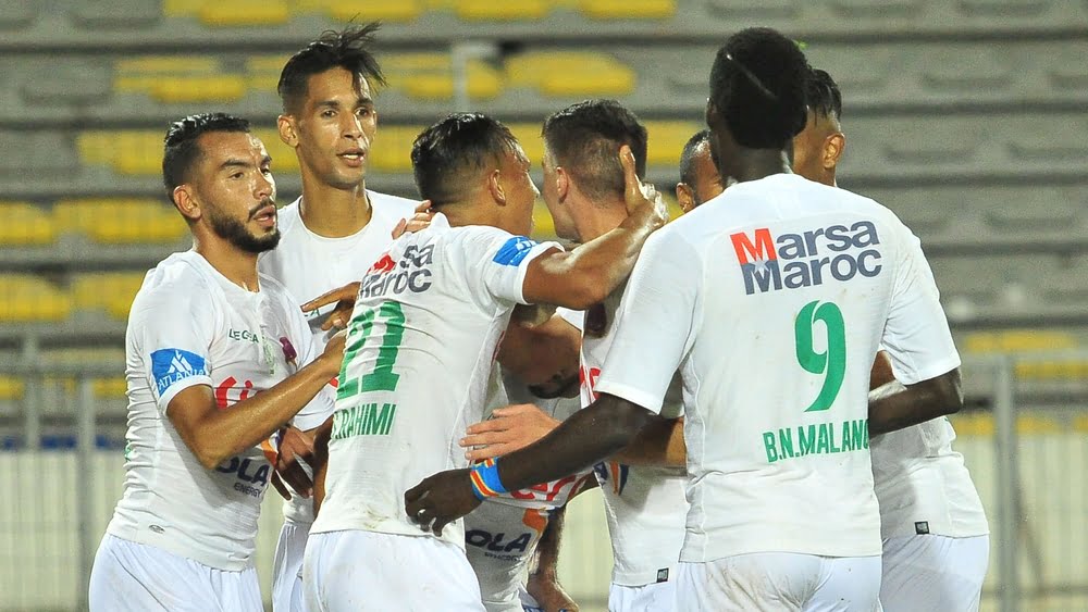 بعد بانون...خروج الرجاء من دوري أبطال أفريقيا يجبر الفريق على بيع نجمه الأول لأحد الأندية المصرية