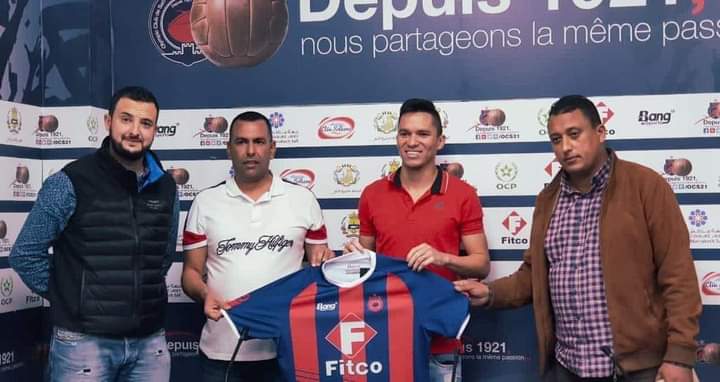 نادي أولمبيك أسفي يعلن تعاقده مع لاعب الوسط البرازيلي جاردسون بولاكو