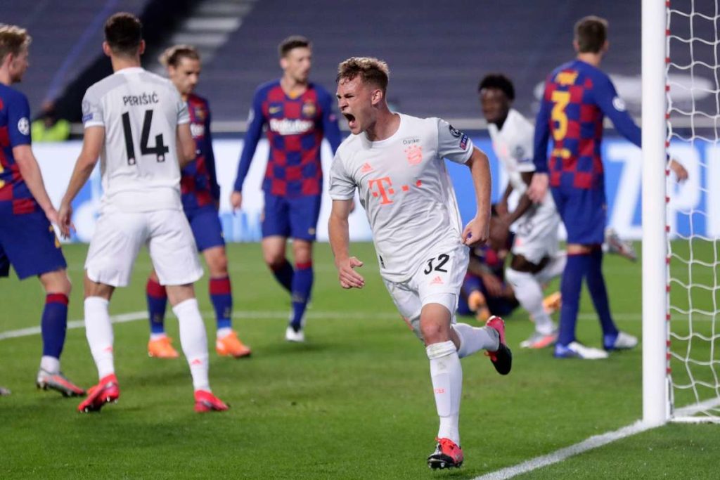 ليونيل ميسي ينافس ثنائي بايرن ميونيخ الألماني على جائزة الأفضل في العام