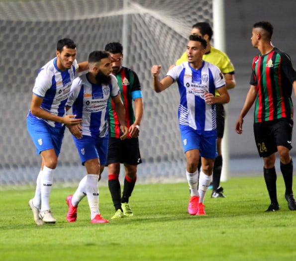 سفيان المودن لاعب وسط اتحاد طنجة