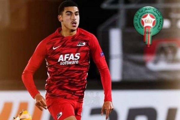 الفيفا بشأن مشاركة اللاعب زكرياء أبو خلال مع أسود الأطلس.