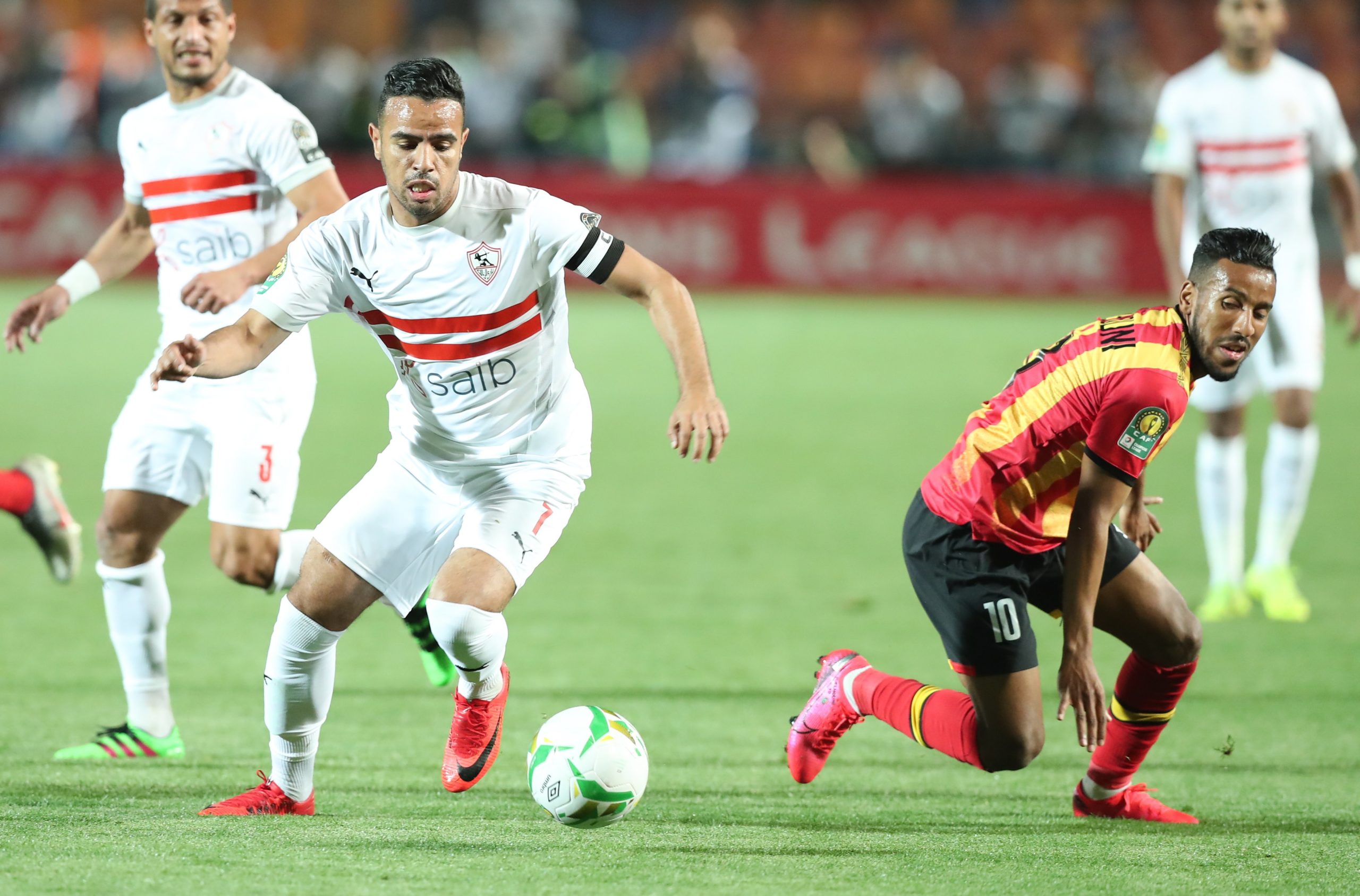 حازم إمام، الظهير الأيمن للزمالك،