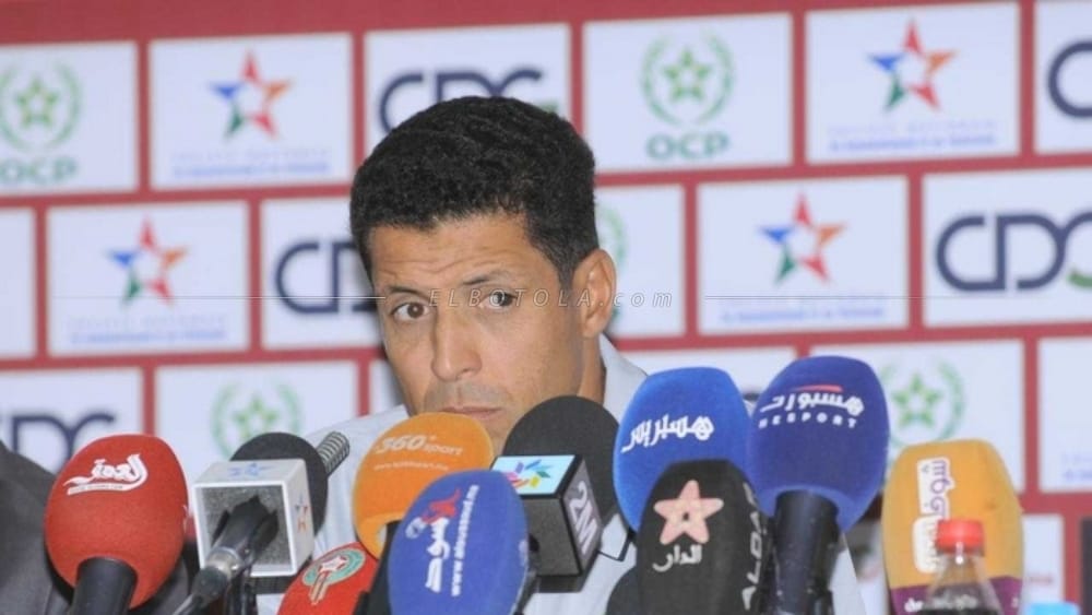 مدرب المنتخب الوطني المغربي حسين عموتة