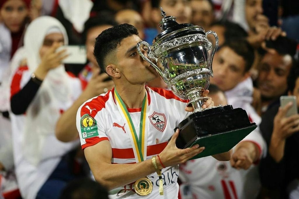 مهاجم فريق الزمالك المصري أشرف بن شرقي يختار طريقة أوناجم ويرحل من الزمالك