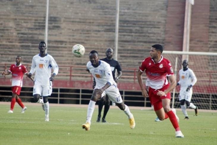 الوداد الرياضي يستجيب لطلب الطاقم التحكيمي التونسي بعد مباراة كايزر شيفز الجنوب إفريقي في دوري أبطال أفريقيا