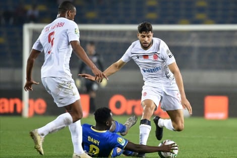 أيوب الكعبي أيوب الكعبي يغيب عن الوداد الرياضي في دوري أبطال أفريقيا والبنزرتي يعلن عن القائمة الحمراء