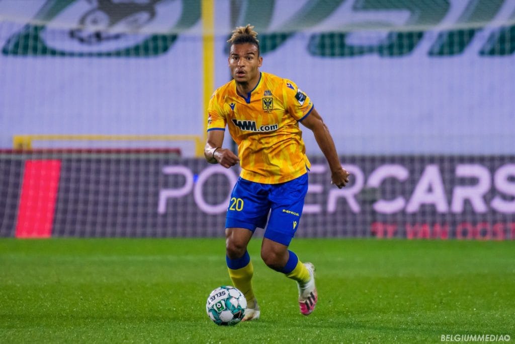 تتويج يعيد سامي ماي للمنتخب الوطني المغربي