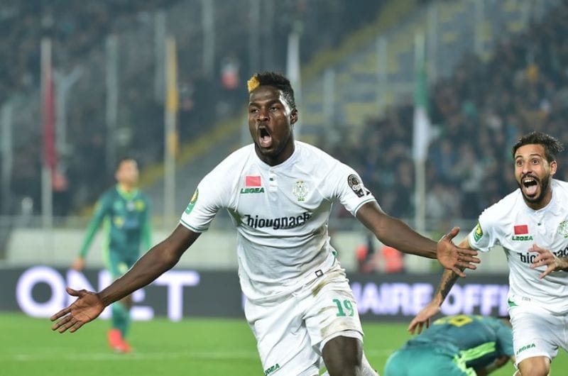 جمال السلامي جمال السلامي يورط إدارة الرجاء في ملف قانونية المهاجم مالانغو والفريق مهدد بعقوبة تاريخية