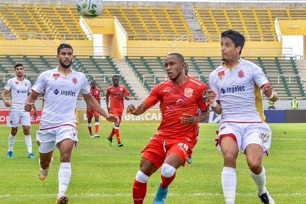 الزمالك المصري الناصيري رئيس الوداد الرياضي يقترب من حسم أولى صفقات الفريق الأحمر