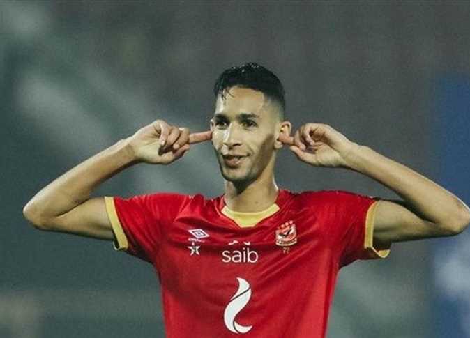 بدر بانون يتدخل لحسم صفقة توقيع هداف المنتخب الوطني المغربي لصالح الأهلي