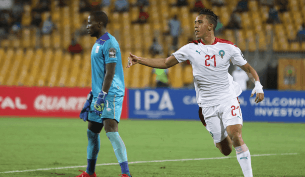 بعد رحيله إلى الأهلي.. المغربي سيفان رحيمي نجم الرجاء يغير وجهة الأروغويانى سيرينو نجم صن دوانز.