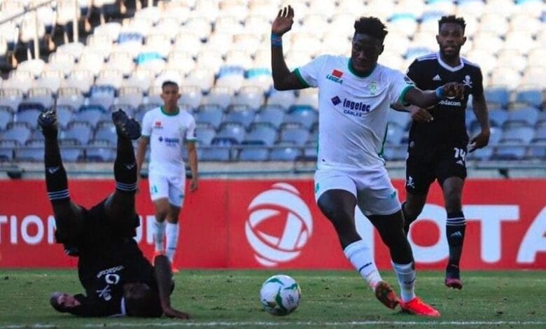 نادي بيراميدز المصري يدخل في مفاوضات مع مهاجم الرجاء الرياضي لتوقيع له