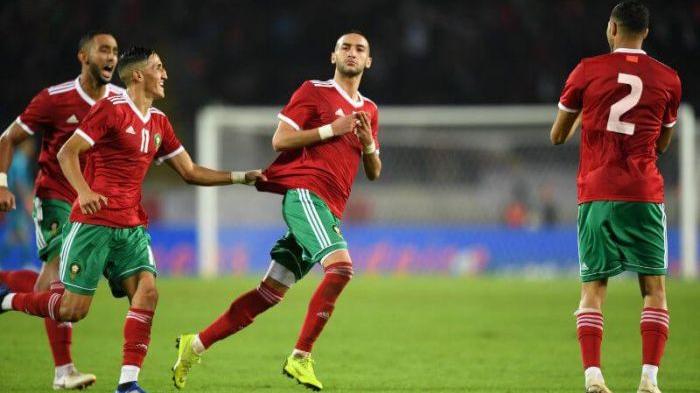 باريس سان جيرمان الفرنسي يحسم صفقة نجم المنتخب الوطني المغربي