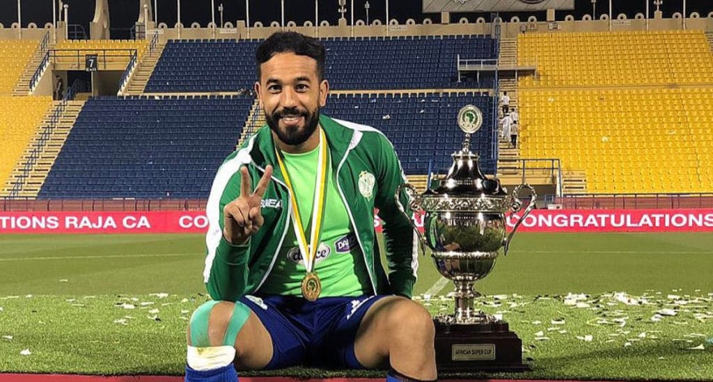 أنس الزنيتي يرغم الرجاء الرياضي على الرضوخ لقراره