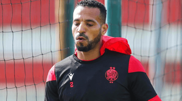 قرار الوداد الرياضي يقرب أيوب سكوما من مغادرة الفريق الأحمر