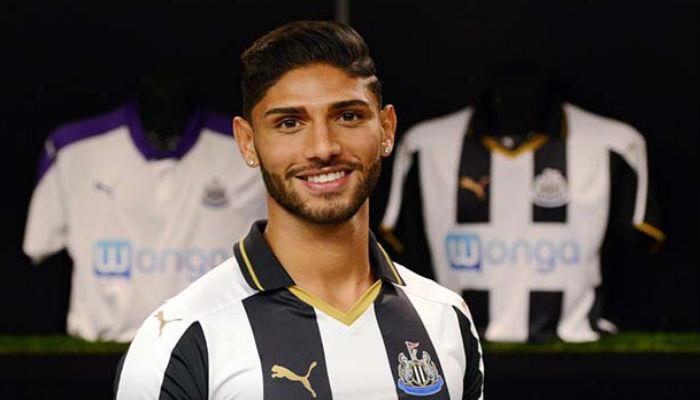 الظهير الأيسر المغربي أشرف لزعر نادي بورتيمونينسي البرتغالي يتعاقد مع الظهير الأيسر المغربي أشرف لزعر