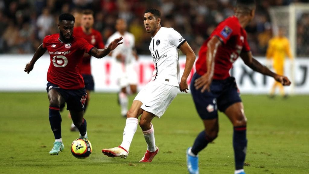 صافرات الاستهجان في وجه الدولي المغربي أشرف حكيمي