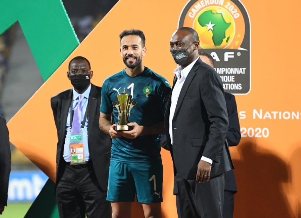 إدارة فريق الرجاء الرياضي توافق على شروط الحارس أنس الزنيتي