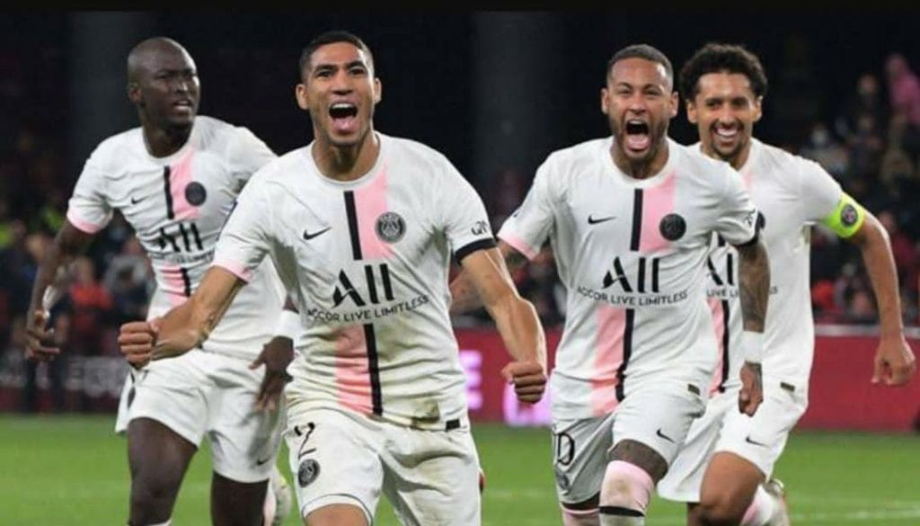 أشرف حكيمي يكشف عن حلمه الجديد مع باريس سان جيرمان الفرنسي