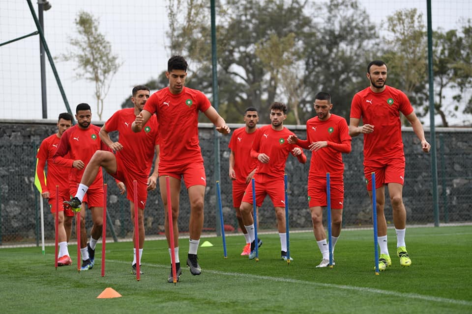 لاعبو منتخب المغرب يغادرون معسكر الأسود مركز محمد السادس بسلا
