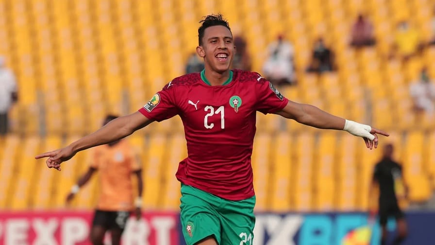 مدرب الفريق الوطني المغربي وحيد حليلوزيتش يقرر استبعاد المهاجم الدولي المغربي سفيان رحيمي
