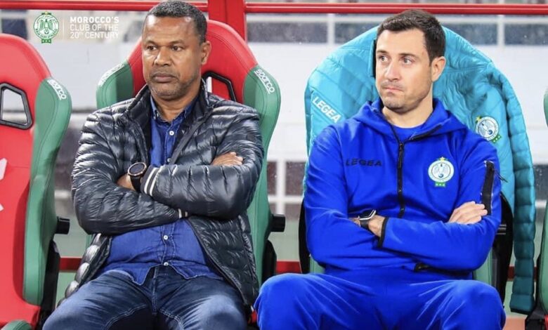 أنيس محفوظ رئيس فريق الرجاء الرياضي يحسم مصير المدرب التونسي لسعد الشابي