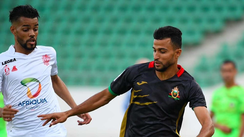 وليد الركراكي يحسم في تعاقد الوداد الرياضي مع لاعب الجيش الملكي زكرياء فاتي