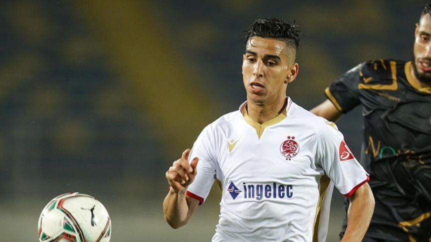 نادي الوداد المغربي ينهي أزمة لاعبه الليبي مؤيد اللافي