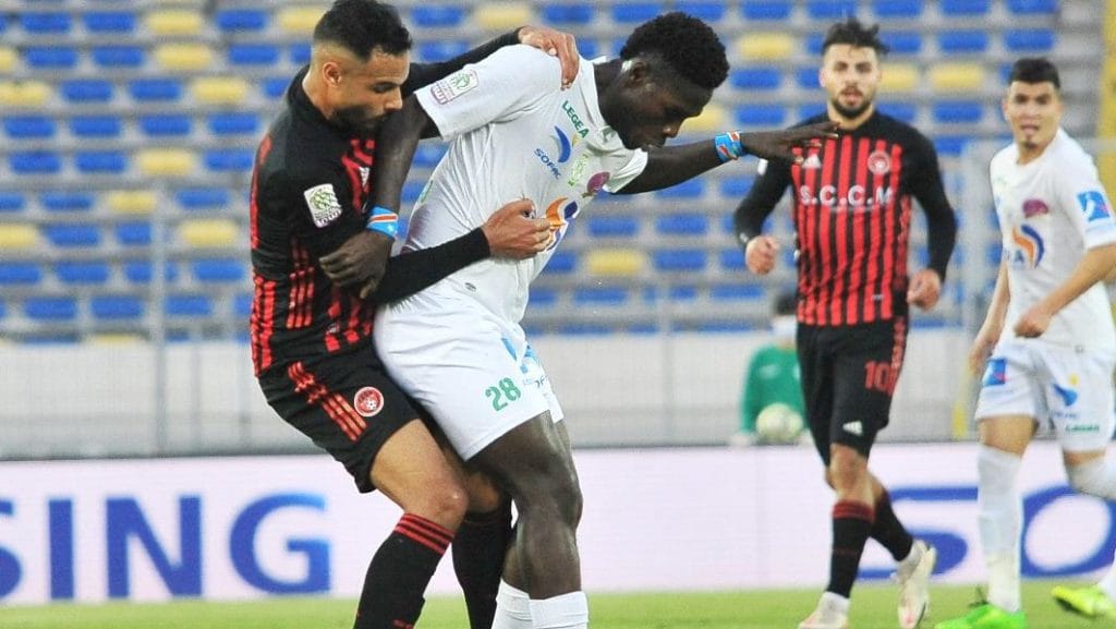 تمرد اللاعب عبد المنعم بوطويل على شباب المحمدية وشرط ينهي تعاقده مع الفريق