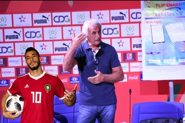 الناخب الوطني وحيد حاليلوزيتش يرد على تصريحات الدولي المغربي يونس بلهندة