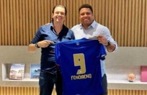 البرازيلي الأسطورة رونالدو يتمكن من شراء نادي“كروزيرو” البرازيلي