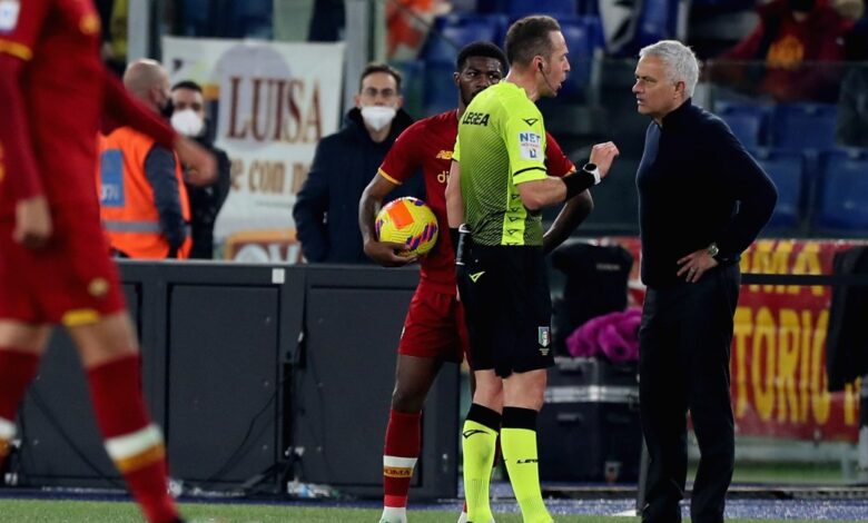 عقوبات قاسية من الاتحاد الإيطالي لكرة القدم ضد البرتغالي جوزيه مورينيو مدرب روما