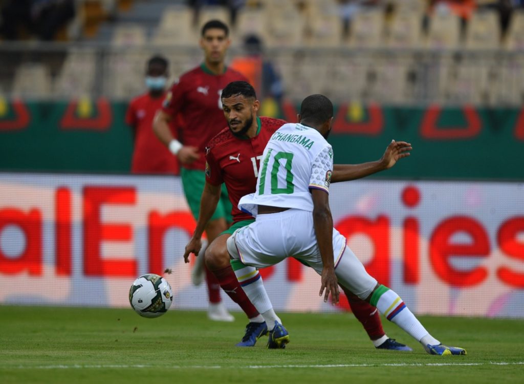 تطوارت مفاجئة في ملف توقيف لاعبي المنتخب الوطني، سفيان بوفال وسفيان شاكلة