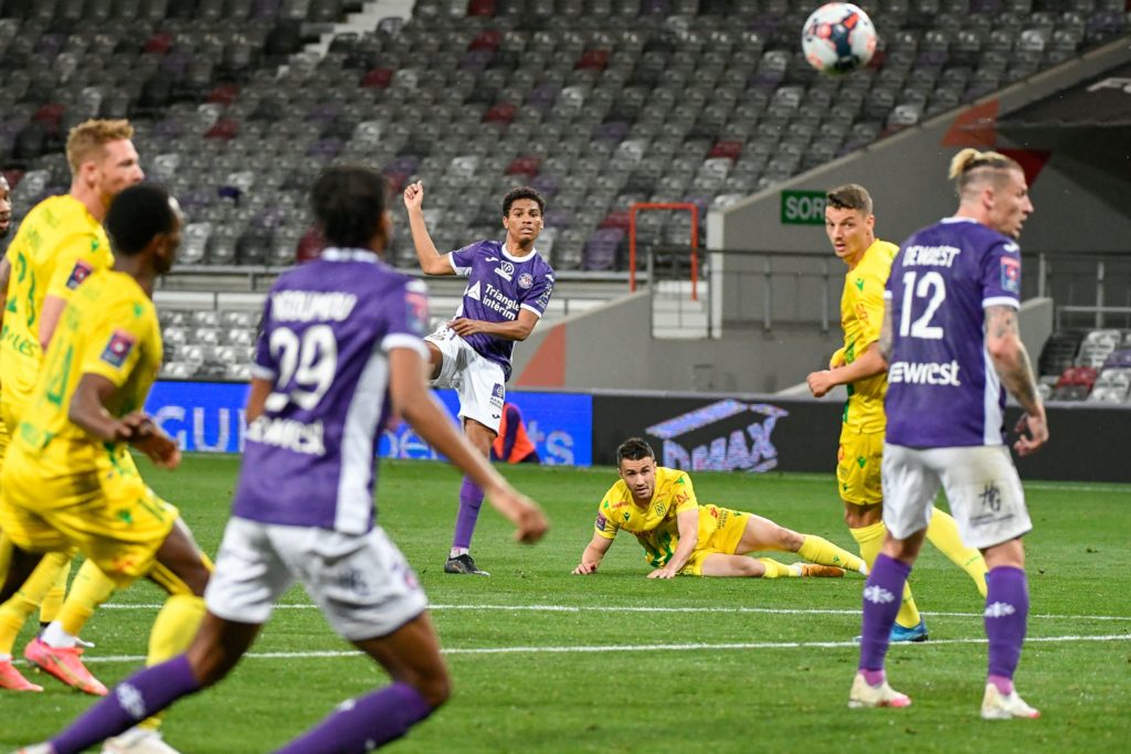 إصابة لاعب بارز في دوري أوروبي كبير رفض اللعب مع المنتخب الوطني المغربي