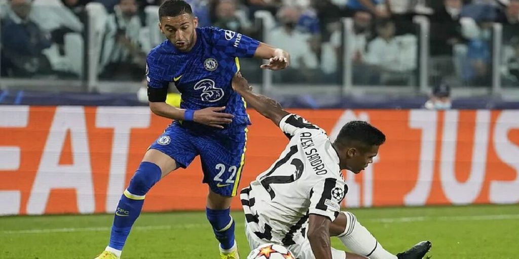 بعد قرار منع بيع تشيلسي الإنجليزي حكيم زياش يقترب من التوقيع لأحد أبرز الأندية الإيطالية