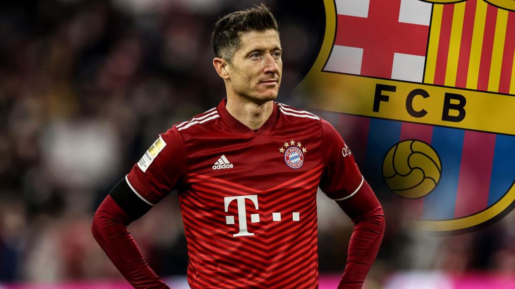 انتقال البولندي روبرت ليفاندوفسكي مهاجم بايرن ميونخ إلى برشلونة في الموسم المقبل.