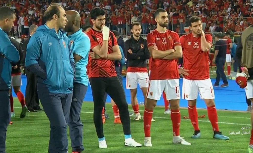 الوداد الرياضي يطيح بالجنوب أفريقي بيتسو موسيماني، المدير الفني للفريق الأهلي المصري بعد خسارة نهائي دوري أبطال أفريقيا