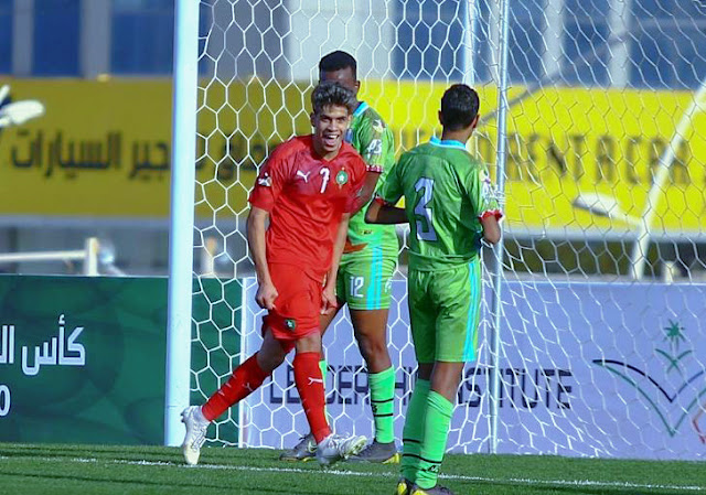 ريال بيتيس يدخل سباق المنافسة على ضم مهاجم برشلونة والمنتخب الوطني المغربي