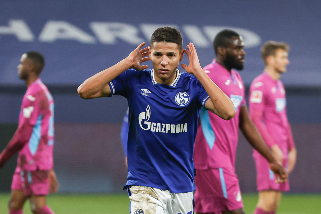 النادي الألماني شالك يصدر قرارا يحسم فيه في مستقبل لاعبه المغربي أمين حارث