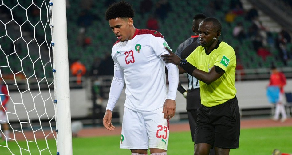 الدولي المغربي ريان مايي يثير قلق مدرب الفريق الوطني المغربي وحيد حليلوزيتش
