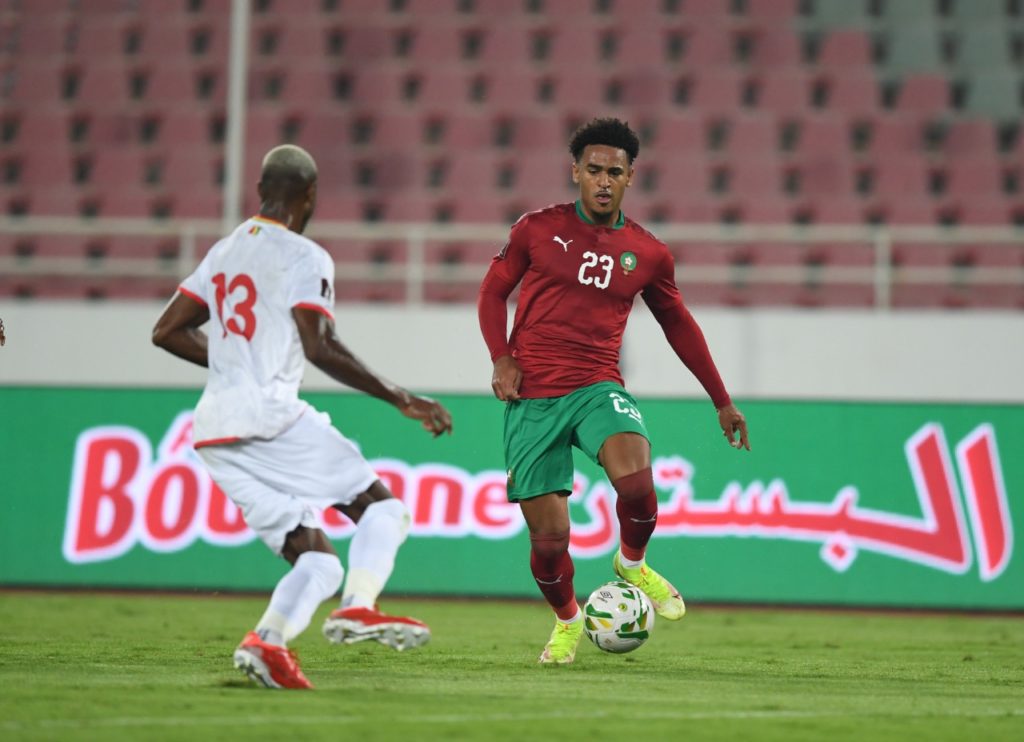 حقيقة الخلاف بين مدرب الفريق الوطني المغربي وحيد حليلوزيتش واللاعب ريان مايي وإبعاده عن الأسود