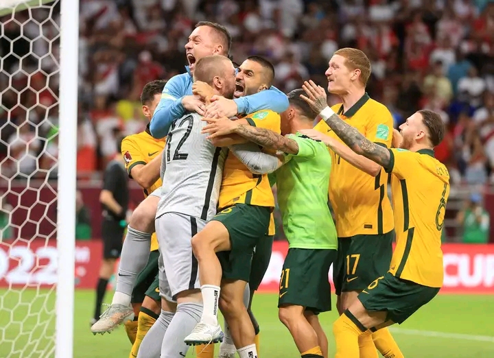 منتخب أستراليا يخطف التأهل لكأس العالم من بيرو ويضرب موعدا مع تونس وفرنسا