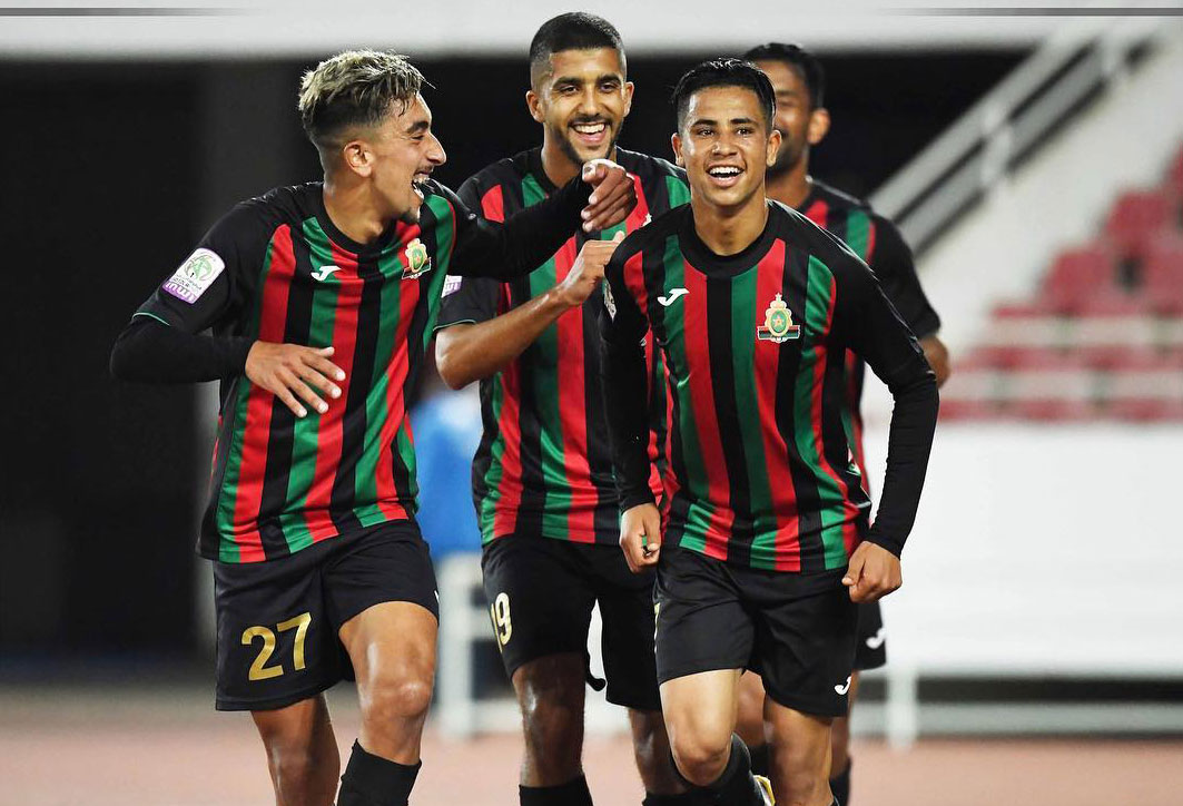 الجيش الملكي يفقد لاعبا مهما في مباراة الرجاء الرياضي في البطولة الوطنية المغربية