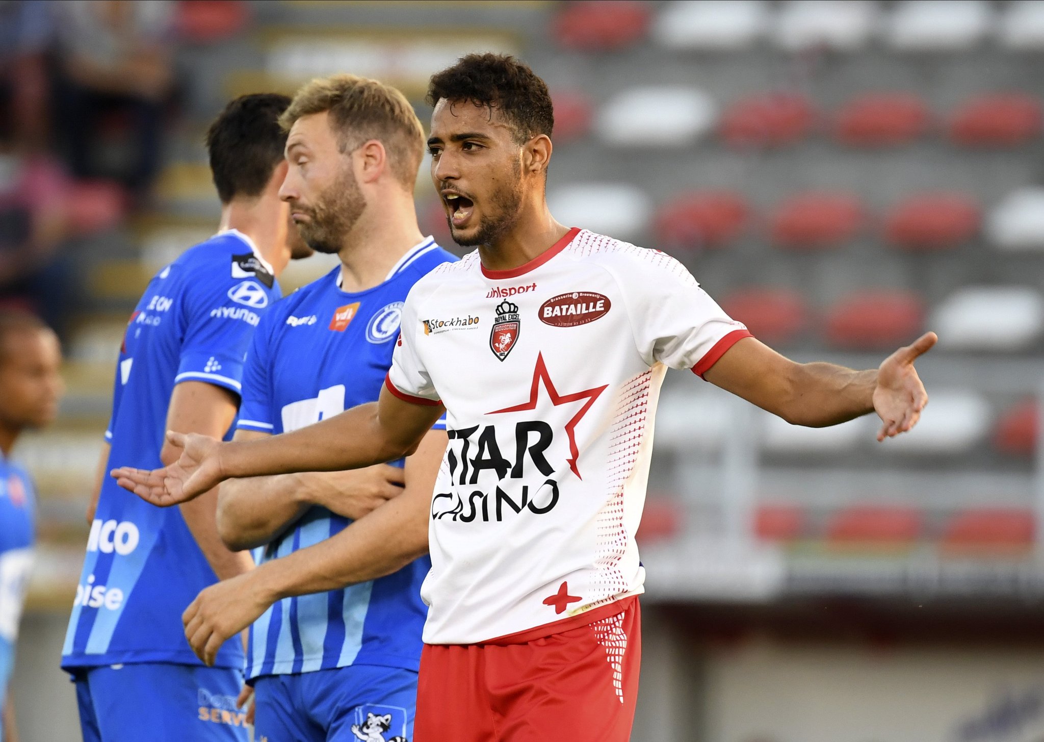 نادي سوشو الفرنسي يتعاقد مع نجم الكوكب المراكشي