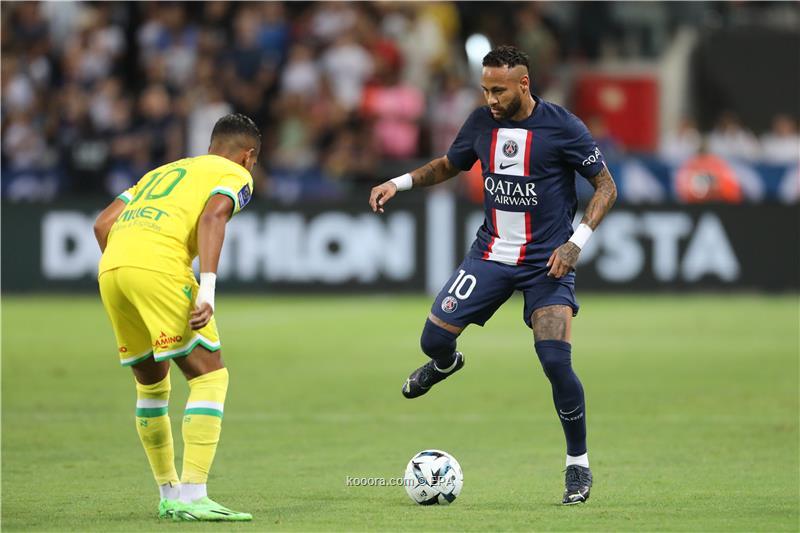 باريس سان جيرمان يتوج بلقب كأس السوبر الفرنسي بفوز عريض على منافسه نانت