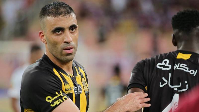 أزمة الدولي المغربي عبد الرزاق حمدالله تنتهي