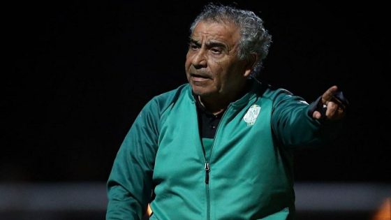 وضعية فوزي البنزرتي تستنفر الرجاء الرياضي والجامعة الملكية المغربية لكرة القدم تدخل على الخط
